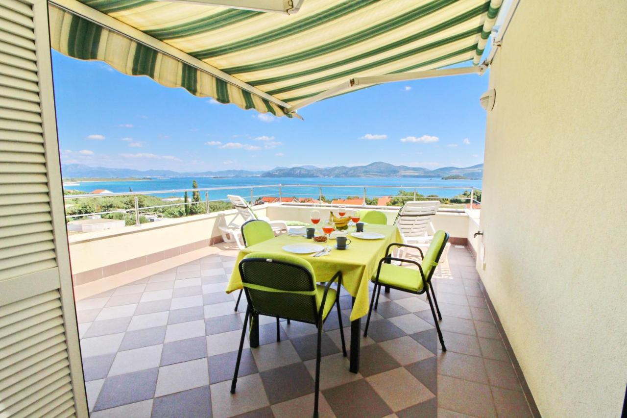 Apartments Gusti Drace Exterior photo